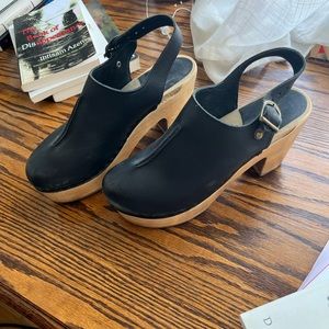 No. 6 black high wooden leather clogs sz 38